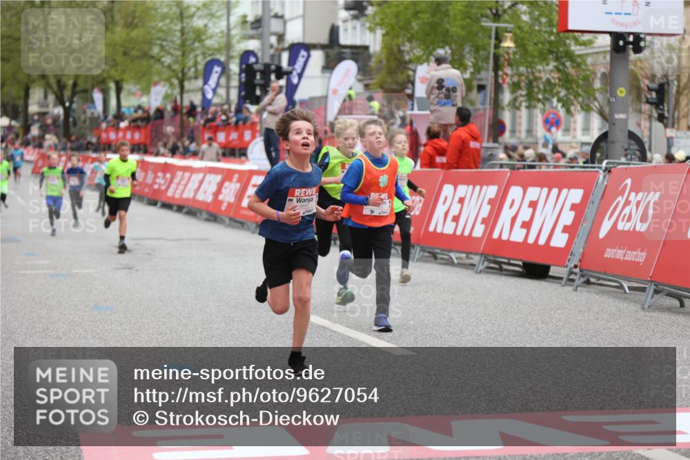 25.04.2026 - Das Zehntel Strokosch-Dieckow http://msf.ph/oto/9627054 25.04.2026 10:50:26 Ziel 5005, 5577, 6075, 6883, 7156 meine-sportfotos.de