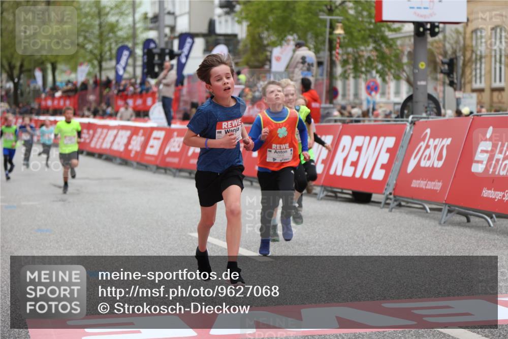 25.04.2026 - Das Zehntel Strokosch-Dieckow http://msf.ph/oto/9627068 25.04.2026 10:50:26 Ziel 5005, 5577, 6075, 6883, 7156 meine-sportfotos.de