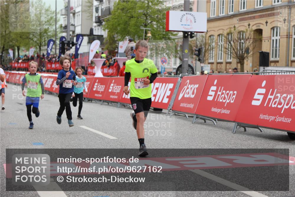 25.04.2026 - Das Zehntel Strokosch-Dieckow http://msf.ph/oto/9627162 25.04.2026 10:50:30 Ziel 5101, 5444, 6044, 6075, 6248, 6883, 7259, 7408 meine-sportfotos.de