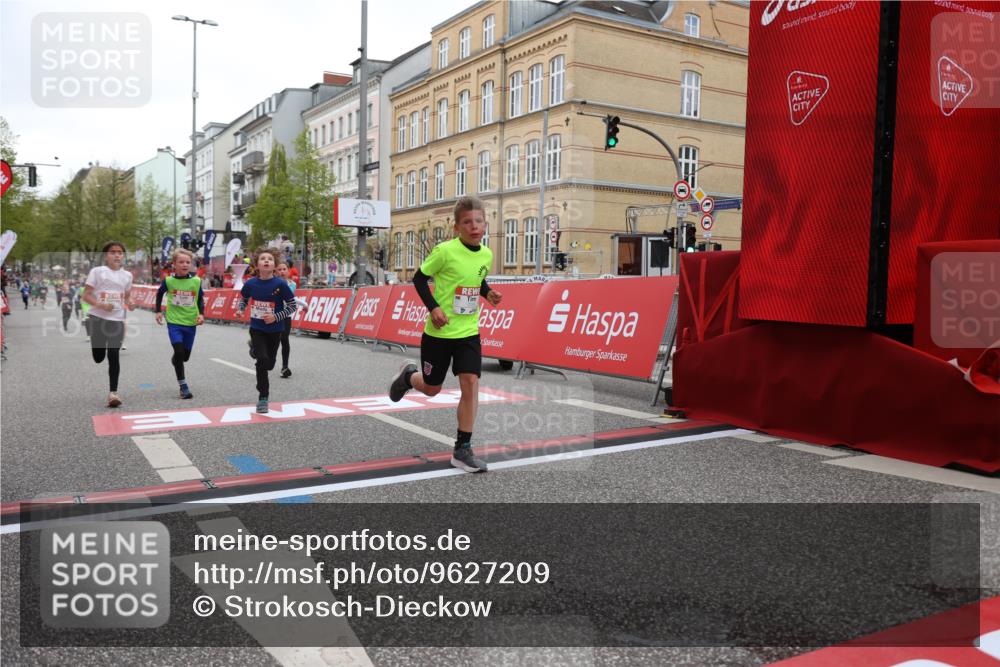 25.04.2026 - Das Zehntel Strokosch-Dieckow http://msf.ph/oto/9627209 25.04.2026 10:50:31 Ziel 5101, 5444, 6042, 6044, 6075, 6248, 6883, 7259, 7408 meine-sportfotos.de