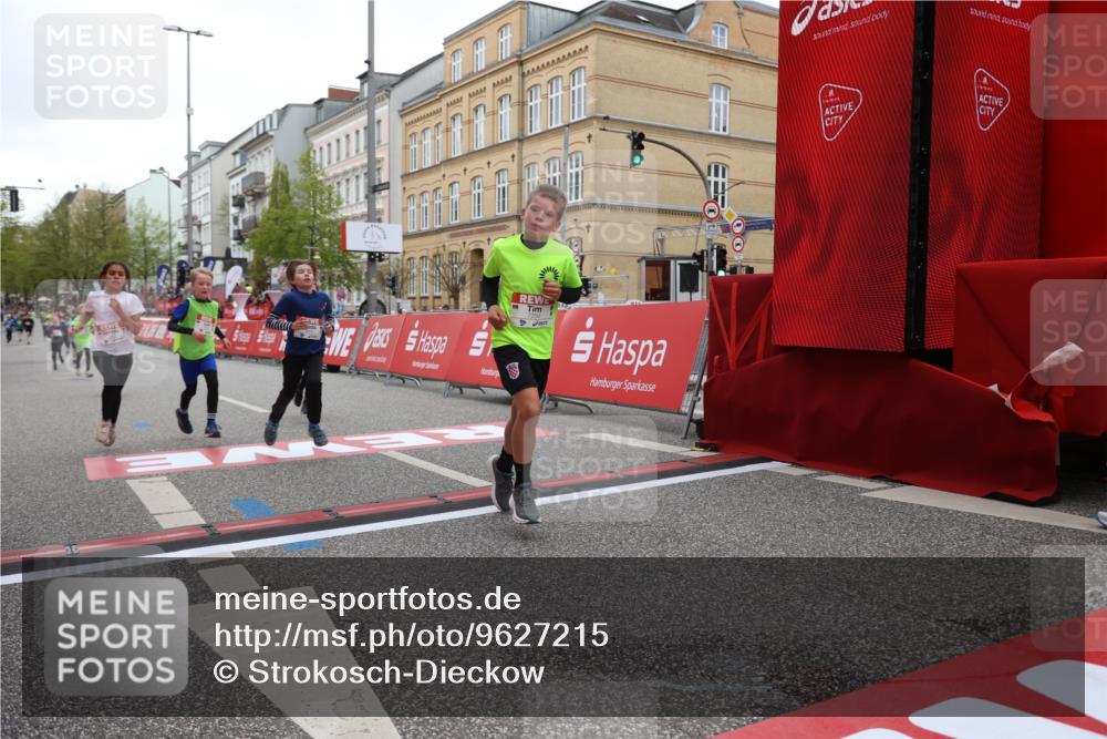 25.04.2026 - Das Zehntel Strokosch-Dieckow http://msf.ph/oto/9627215 25.04.2026 10:50:32 Ziel 5101, 5444, 6042, 6044, 6075, 6248, 6883, 7259, 7408, 7409 meine-sportfotos.de