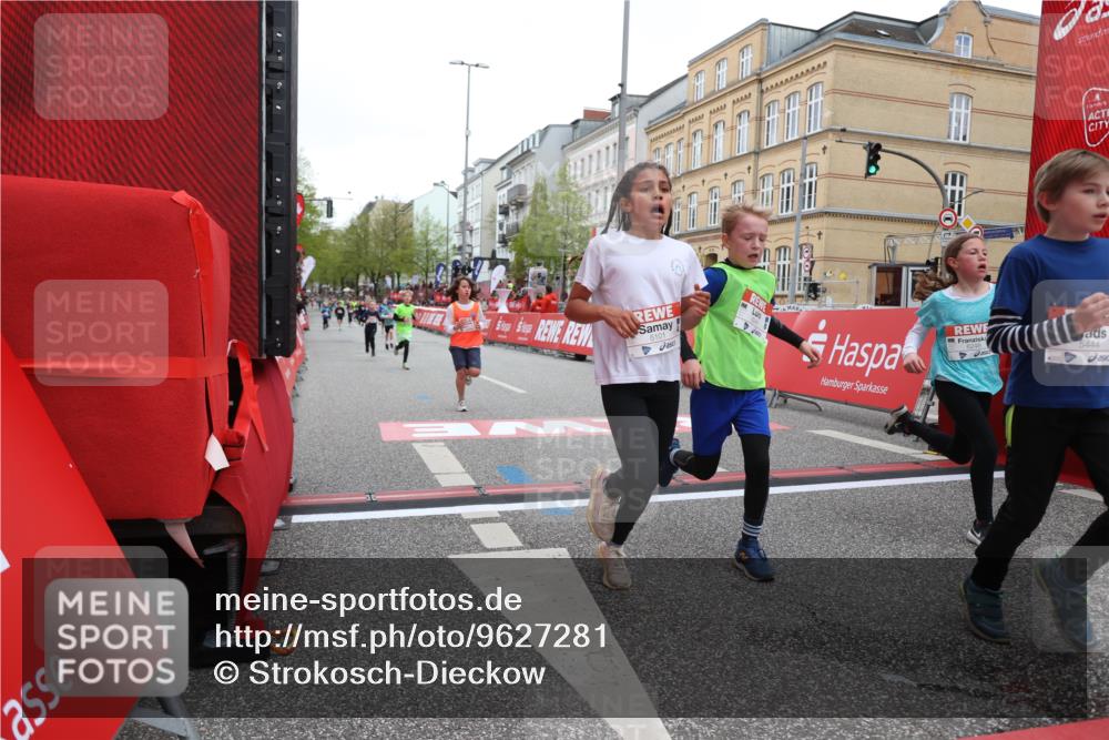 25.04.2026 - Das Zehntel Strokosch-Dieckow http://msf.ph/oto/9627281 25.04.2026 10:50:33 Ziel 5101, 5444, 6042, 6044, 6075, 6248, 6883, 7259, 7408, 7409 meine-sportfotos.de