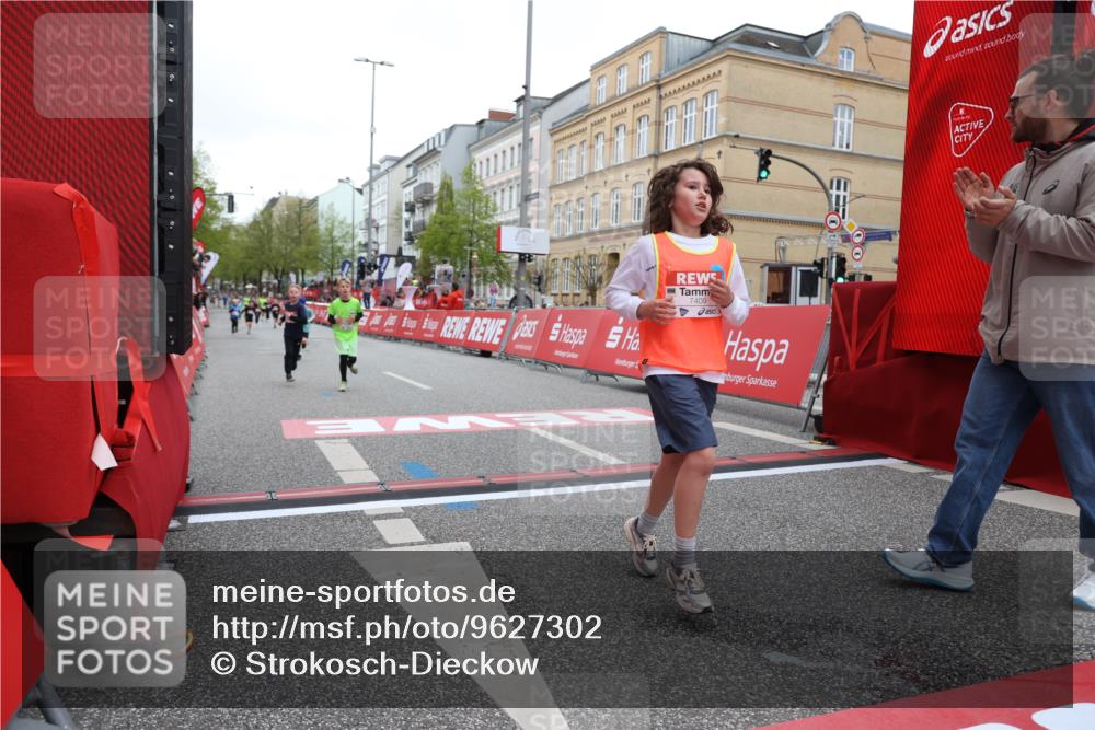 25.04.2026 - Das Zehntel Strokosch-Dieckow http://msf.ph/oto/9627302 25.04.2026 10:50:35 Ziel 5101, 5304, 5444, 6042, 6044, 6210, 6248, 7259, 7408, 7409, 7635, 7695 meine-sportfotos.de