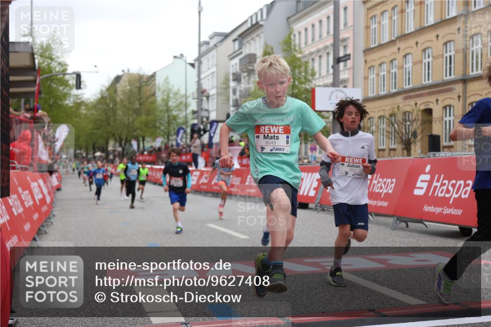 25.04.2026 - Das Zehntel Strokosch-Dieckow http://msf.ph/oto/9627408 25.04.2026 10:50:46 Ziel 5833, 6043, 6332, 6414, 6684, 7257, 7929, 8032, 8037, 8040, 8051, 8054 meine-sportfotos.de