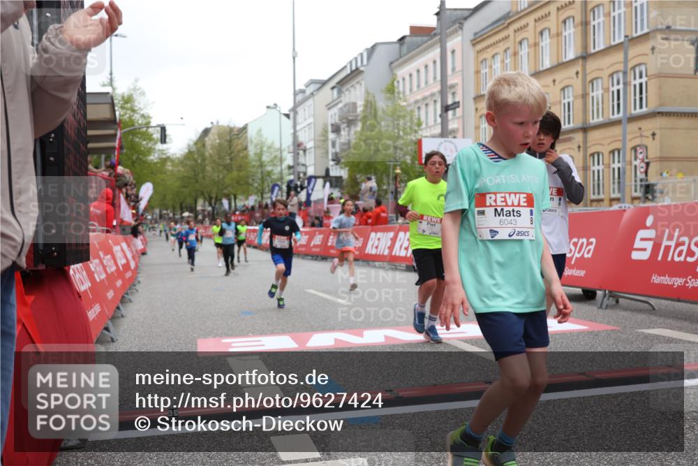 25.04.2026 - Das Zehntel Strokosch-Dieckow http://msf.ph/oto/9627424 25.04.2026 10:50:46 Ziel 5833, 6043, 6332, 6414, 6684, 7257, 7929, 8032, 8037, 8040, 8051, 8054 meine-sportfotos.de