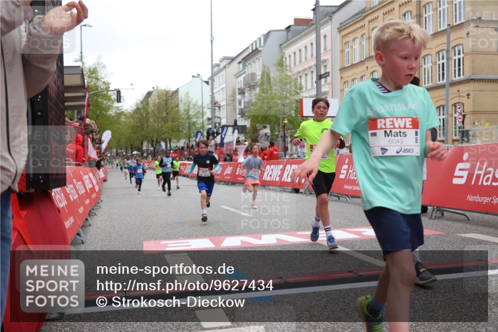 25.04.2026 - Das Zehntel Strokosch-Dieckow http://msf.ph/oto/9627434 25.04.2026 10:50:46 Ziel 5833, 6043, 6332, 6414, 6684, 7257, 7929, 8032, 8037, 8040, 8051, 8054 meine-sportfotos.de