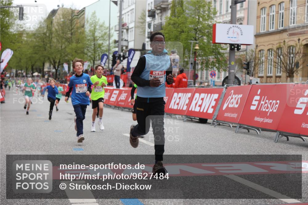 25.04.2026 - Das Zehntel Strokosch-Dieckow http://msf.ph/oto/9627484 25.04.2026 10:50:50 Ziel 5587, 6043, 6141, 6349, 6414, 6710, 7257, 7260, 7688, 8032, 8037, 8040 meine-sportfotos.de