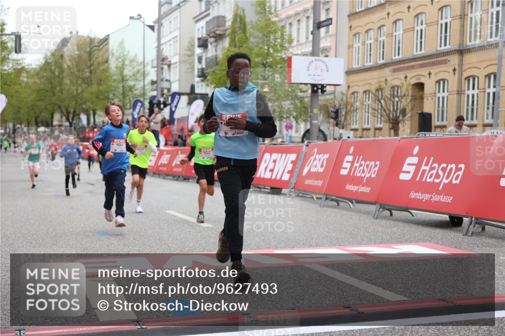 25.04.2026 - Das Zehntel Strokosch-Dieckow http://msf.ph/oto/9627493 25.04.2026 10:50:50 Ziel 5587, 6043, 6141, 6349, 6414, 6710, 7257, 7260, 7688, 8032, 8037, 8040 meine-sportfotos.de