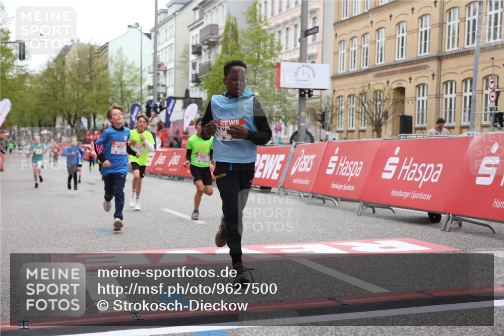 25.04.2026 - Das Zehntel Strokosch-Dieckow http://msf.ph/oto/9627500 25.04.2026 10:50:50 Ziel 5587, 6043, 6141, 6349, 6414, 6710, 7257, 7260, 7688, 8032, 8037, 8040 meine-sportfotos.de