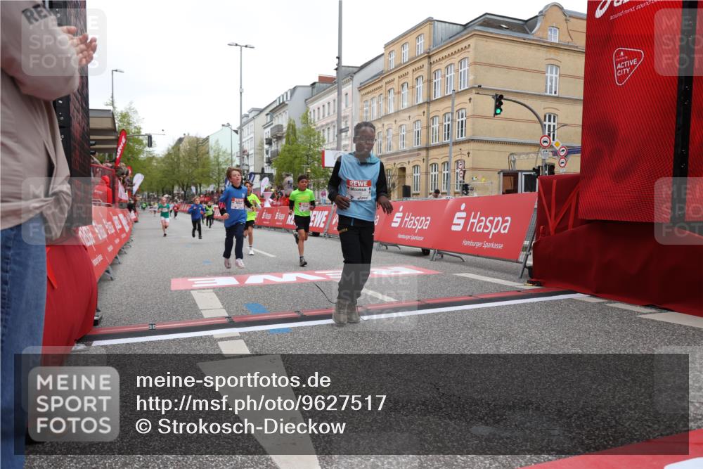 25.04.2026 - Das Zehntel Strokosch-Dieckow http://msf.ph/oto/9627517 25.04.2026 10:50:51 Ziel 5587, 6043, 6059, 6141, 6349, 6414, 6710, 7257, 7260, 7688, 8037, 8040 meine-sportfotos.de