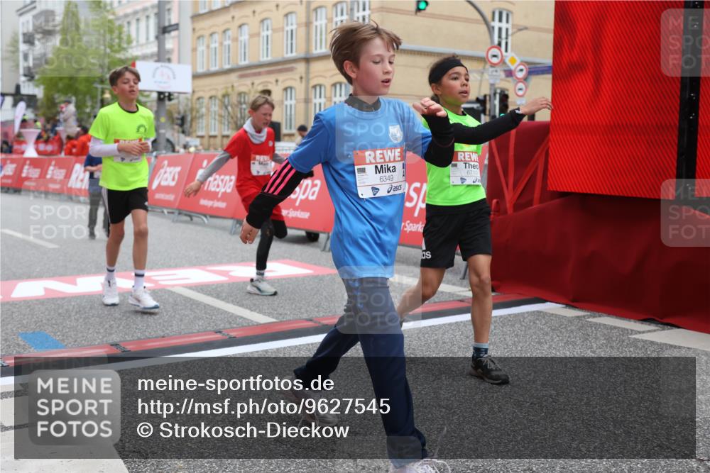 25.04.2026 - Das Zehntel Strokosch-Dieckow http://msf.ph/oto/9627545 25.04.2026 10:50:53 Ziel 5391, 5587, 6059, 6141, 6349, 6414, 6710, 7260, 7688, 7951 meine-sportfotos.de