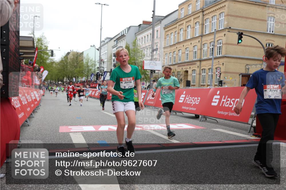 25.04.2026 - Das Zehntel Strokosch-Dieckow http://msf.ph/oto/9627607 25.04.2026 10:50:56 Ziel 5391, 5587, 6000, 6059, 6066, 6141, 6349, 6710, 7260, 7582, 7688, 7951 meine-sportfotos.de