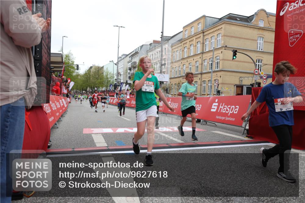 25.04.2026 - Das Zehntel Strokosch-Dieckow http://msf.ph/oto/9627618 25.04.2026 10:50:56 Ziel 5391, 5587, 6000, 6059, 6066, 6141, 6349, 6710, 7260, 7582, 7688, 7951 meine-sportfotos.de