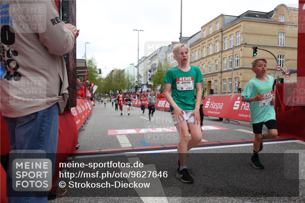 25.04.2026 - Das Zehntel Strokosch-Dieckow http://msf.ph/oto/9627646 25.04.2026 10:50:57 Ziel 5391, 5587, 6000, 6059, 6066, 6141, 6349, 6710, 7260, 7582, 7951 meine-sportfotos.de