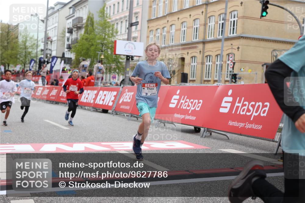 25.04.2026 - Das Zehntel Strokosch-Dieckow http://msf.ph/oto/9627786 25.04.2026 10:51:01 Ziel 6000, 6066, 6119, 6410, 6510, 6525, 6533, 6555, 7393, 7501, 7582, 7951 meine-sportfotos.de