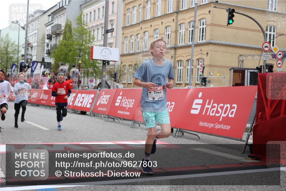 25.04.2026 - Das Zehntel Strokosch-Dieckow http://msf.ph/oto/9627803 25.04.2026 10:51:01 Ziel 6000, 6066, 6119, 6410, 6510, 6525, 6533, 6555, 7393, 7501, 7582, 7951 meine-sportfotos.de