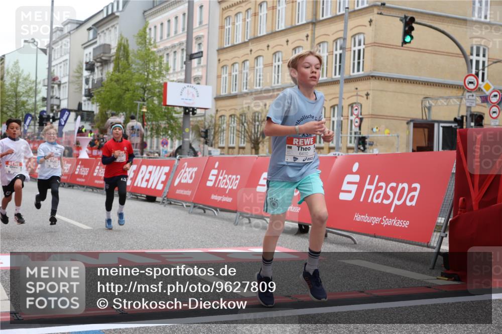 25.04.2026 - Das Zehntel Strokosch-Dieckow http://msf.ph/oto/9627809 25.04.2026 10:51:01 Ziel 6000, 6066, 6119, 6410, 6510, 6525, 6533, 6555, 7393, 7501, 7582, 7951 meine-sportfotos.de