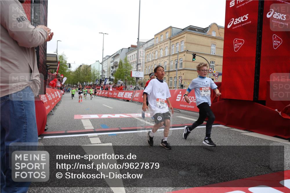 25.04.2026 - Das Zehntel Strokosch-Dieckow http://msf.ph/oto/9627879 25.04.2026 10:51:03 Ziel 6066, 6119, 6410, 6510, 6525, 6533, 6555, 6733, 7393, 7501, 7582 meine-sportfotos.de