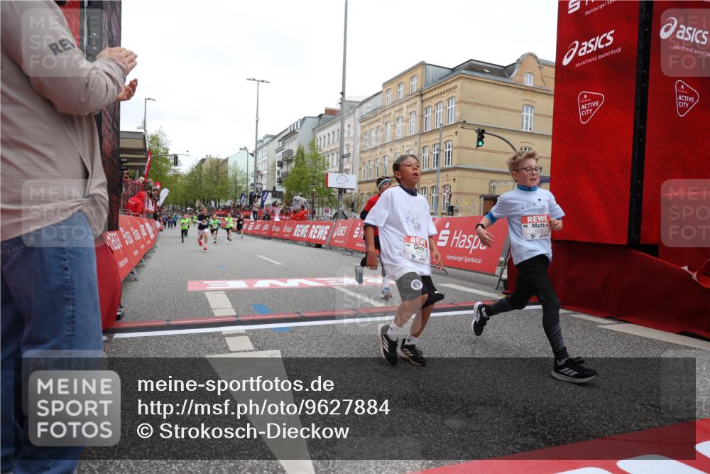 25.04.2026 - Das Zehntel Strokosch-Dieckow http://msf.ph/oto/9627884 25.04.2026 10:51:03 Ziel 6066, 6119, 6410, 6510, 6525, 6533, 6555, 6733, 7393, 7501, 7582 meine-sportfotos.de