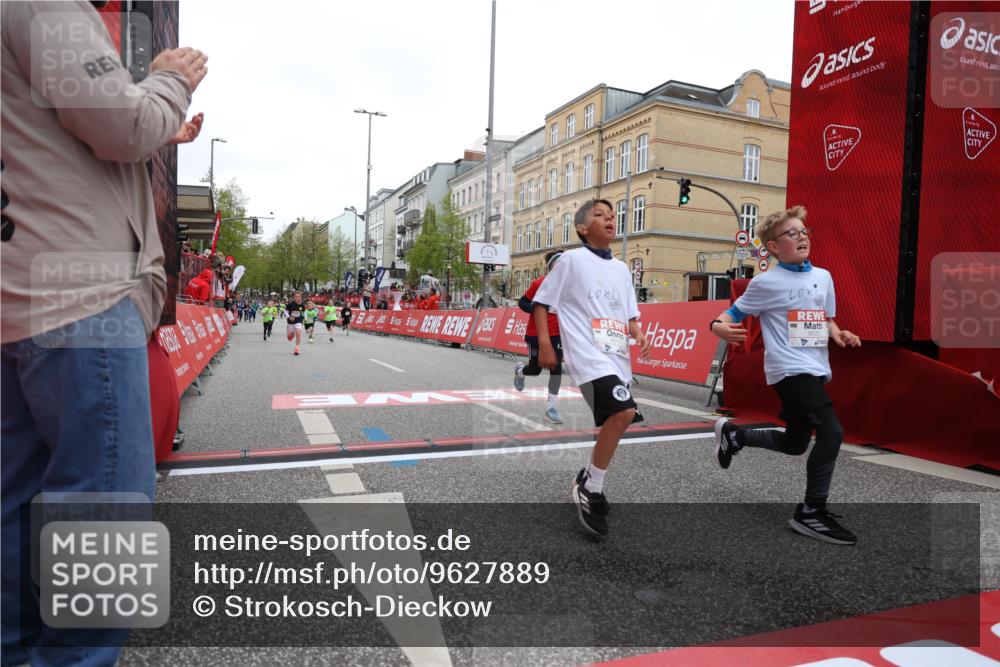 25.04.2026 - Das Zehntel Strokosch-Dieckow http://msf.ph/oto/9627889 25.04.2026 10:51:03 Ziel 6066, 6119, 6410, 6510, 6525, 6533, 6555, 6733, 7393, 7501, 7582 meine-sportfotos.de