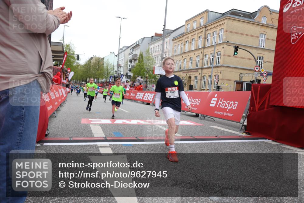 25.04.2026 - Das Zehntel Strokosch-Dieckow http://msf.ph/oto/9627945 25.04.2026 10:51:06 Ziel 5287, 5298, 5482, 6119, 6410, 6496, 6510, 6525, 6533, 6555, 6733, 7331, 7393, 7501 meine-sportfotos.de