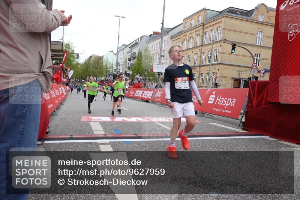 25.04.2026 - Das Zehntel Strokosch-Dieckow http://msf.ph/oto/9627959 25.04.2026 10:51:06 Ziel 5287, 5298, 5482, 6119, 6410, 6496, 6510, 6525, 6533, 6555, 6733, 7331, 7393, 7501 meine-sportfotos.de