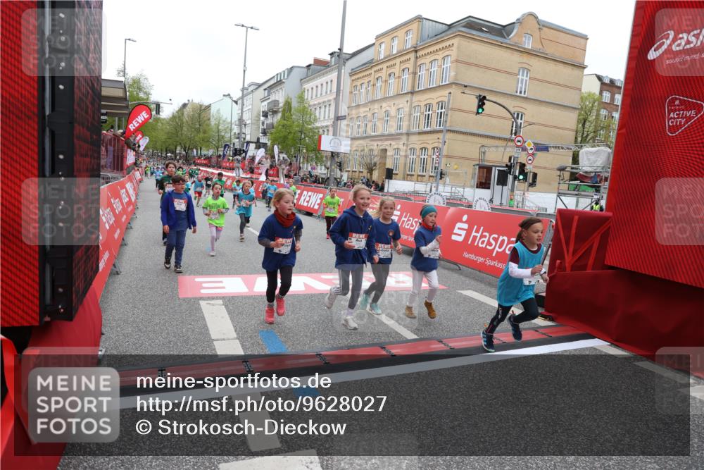 25.04.2026 - Das Zehntel Strokosch-Dieckow http://msf.ph/oto/9628027 25.04.2026 11:04:37 Ziel 5328, 5331, 5346, 5348, 5398, 5593, 5969, 6190, 6399, 6784, 6791, 6795, 6797, 7039, 7044, 7426, 7483, 7762 meine-sportfotos.de