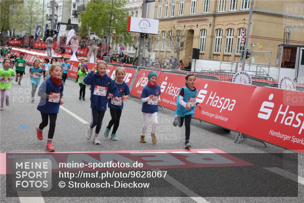 25.04.2026 - Das Zehntel Strokosch-Dieckow http://msf.ph/oto/9628067 25.04.2026 11:04:36 Ziel 5328, 5331, 5346, 5348, 5969, 6190, 6399, 6784, 6791, 6795, 6797, 7273, 7345, 7426, 7483, 7762 meine-sportfotos.de