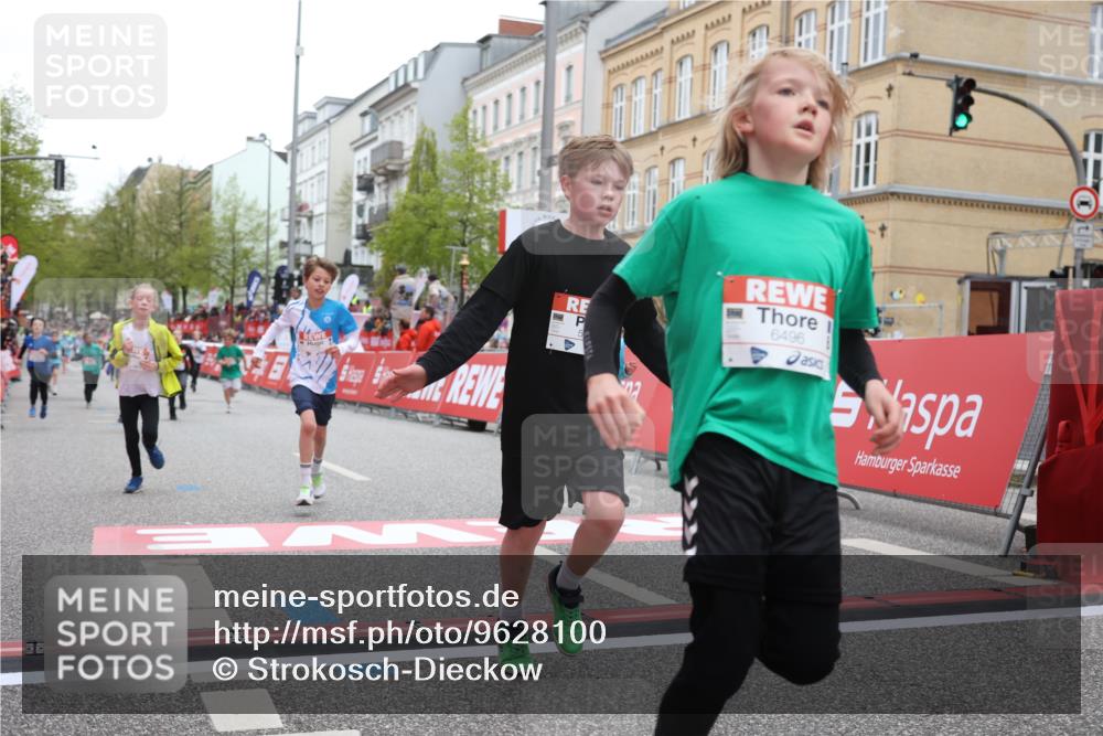 25.04.2026 - Das Zehntel Strokosch-Dieckow http://msf.ph/oto/9628100 25.04.2026 10:51:09 Ziel 5036, 5287, 5298, 5482, 5736, 6119, 6496, 6525, 6733, 7104, 7198, 7199, 7331, 7704 meine-sportfotos.de