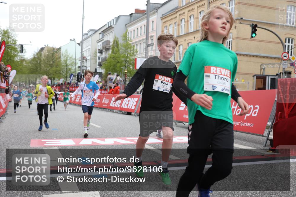 25.04.2026 - Das Zehntel Strokosch-Dieckow http://msf.ph/oto/9628106 25.04.2026 10:51:09 Ziel 5036, 5287, 5298, 5482, 5736, 6119, 6496, 6525, 6733, 7104, 7198, 7199, 7331, 7704 meine-sportfotos.de
