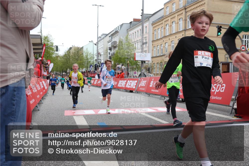 25.04.2026 - Das Zehntel Strokosch-Dieckow http://msf.ph/oto/9628137 25.04.2026 10:51:09 Ziel 5036, 5287, 5298, 5482, 5736, 6119, 6496, 6525, 6733, 7104, 7198, 7199, 7331, 7704 meine-sportfotos.de