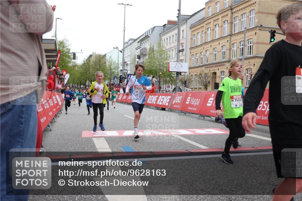25.04.2026 - Das Zehntel Strokosch-Dieckow http://msf.ph/oto/9628163 25.04.2026 10:51:09 Ziel 5036, 5287, 5298, 5482, 5736, 6119, 6496, 6525, 6733, 7104, 7198, 7199, 7331, 7704 meine-sportfotos.de