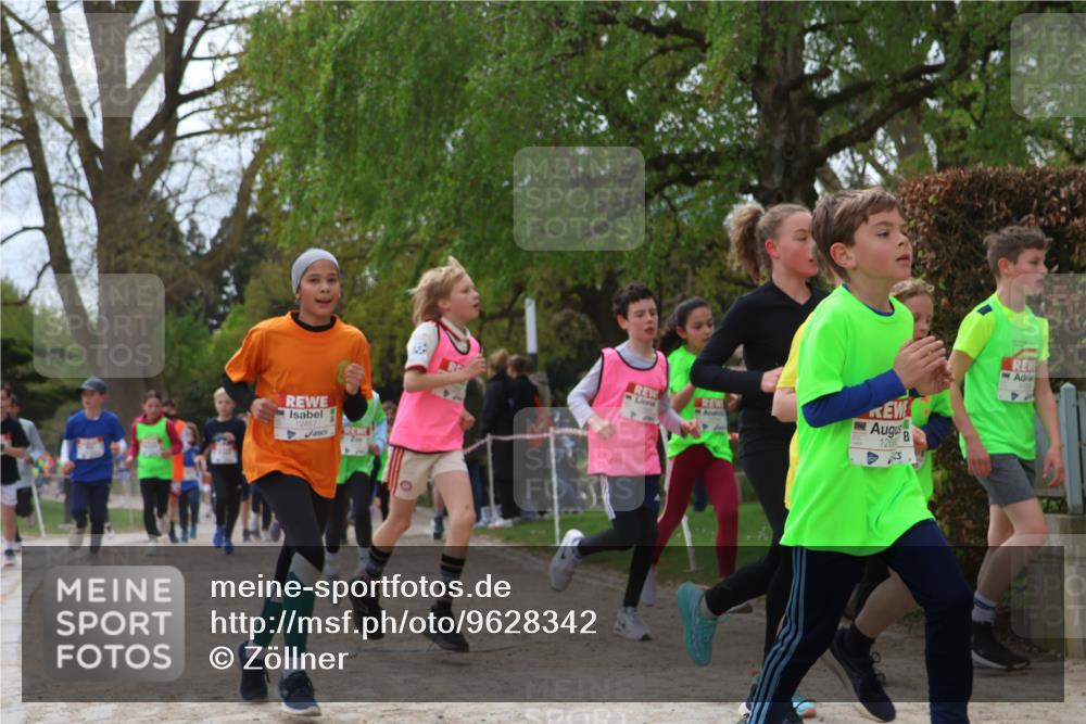 25.04.2026 - Das Zehntel Zöllner http://msf.ph/oto/9628342 25.04.2026 11:41:33 Laufen 12457, 1268 meine-sportfotos.de