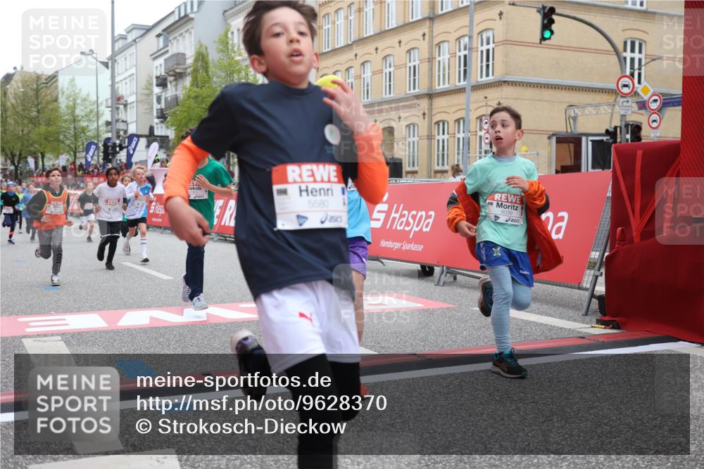 25.04.2026 - Das Zehntel Strokosch-Dieckow http://msf.ph/oto/9628370 25.04.2026 10:51:22 Ziel 5110, 5422, 5457, 5458, 5580, 5885, 6039, 6099, 6717, 6919, 7391, 7546, 7955 meine-sportfotos.de