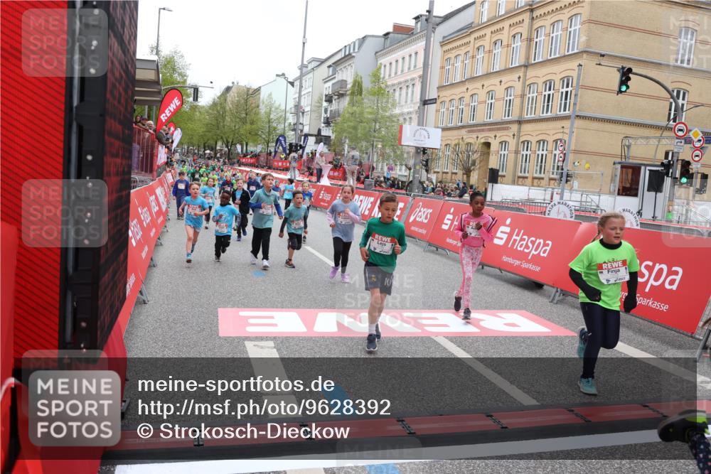 25.04.2026 - Das Zehntel Strokosch-Dieckow http://msf.ph/oto/9628392 25.04.2026 11:04:30 Ziel 5630, 5645, 5948, 5971, 6190, 6399, 6460, 6466, 6593, 6664, 6795, 6797, 7117, 7273, 7345, 7426, 7762 meine-sportfotos.de