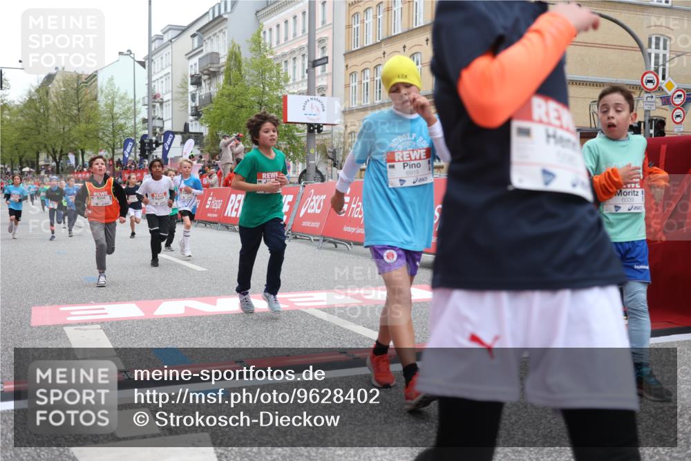25.04.2026 - Das Zehntel Strokosch-Dieckow http://msf.ph/oto/9628402 25.04.2026 10:51:22 Ziel 5110, 5422, 5457, 5458, 5580, 5885, 6039, 6099, 6717, 6919, 7391, 7546, 7955 meine-sportfotos.de