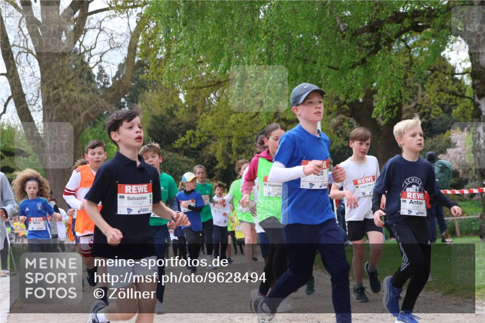 25.04.2026 - Das Zehntel Zöllner http://msf.ph/oto/9628494 25.04.2026 11:41:36 Laufen 11147, 11026, 11143, 11513, 10567 meine-sportfotos.de