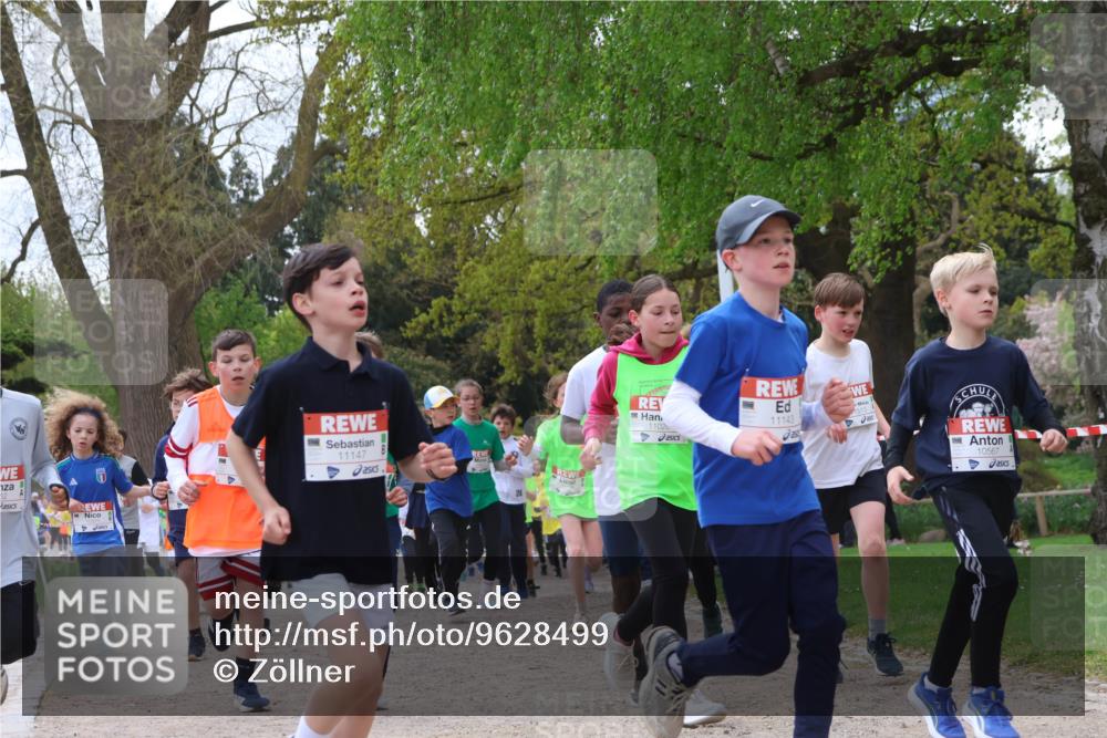 25.04.2026 - Das Zehntel Zöllner http://msf.ph/oto/9628499 25.04.2026 11:41:37 Laufen 11147, 11143, 1102, 10567 meine-sportfotos.de