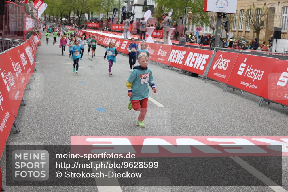 25.04.2026 - Das Zehntel Strokosch-Dieckow http://msf.ph/oto/9628599 25.04.2026 11:07:53 Ziel 5602, 6288, 6292, 6925, 6962, 6990, 7002, 7563, 7571, 7572, 7651, 7661, 7788 meine-sportfotos.de