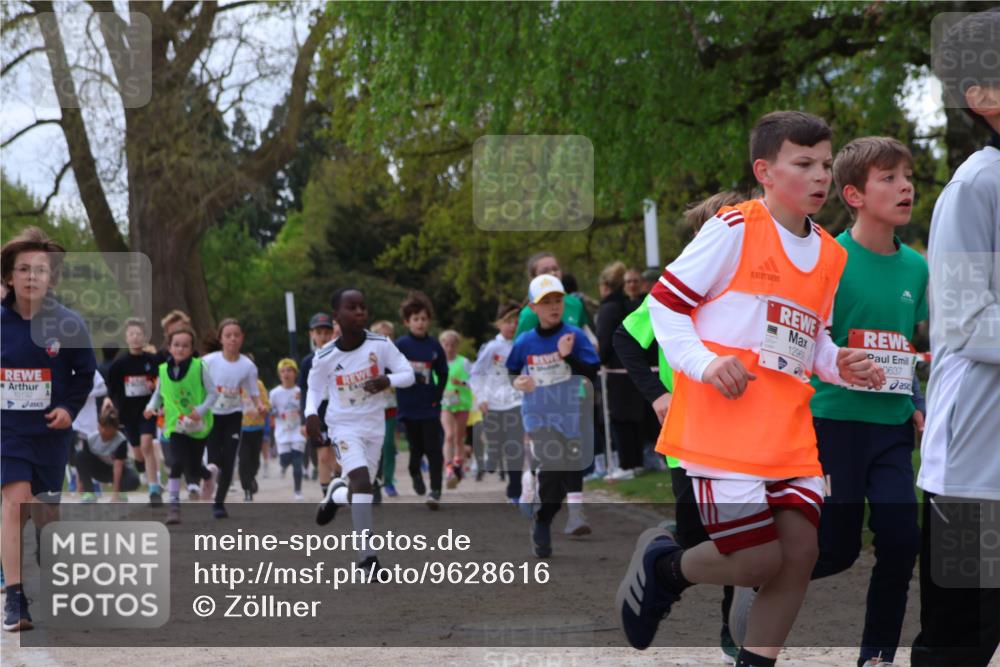 25.04.2026 - Das Zehntel Zöllner http://msf.ph/oto/9628616 25.04.2026 11:41:38 Laufen 12969, 0637 meine-sportfotos.de