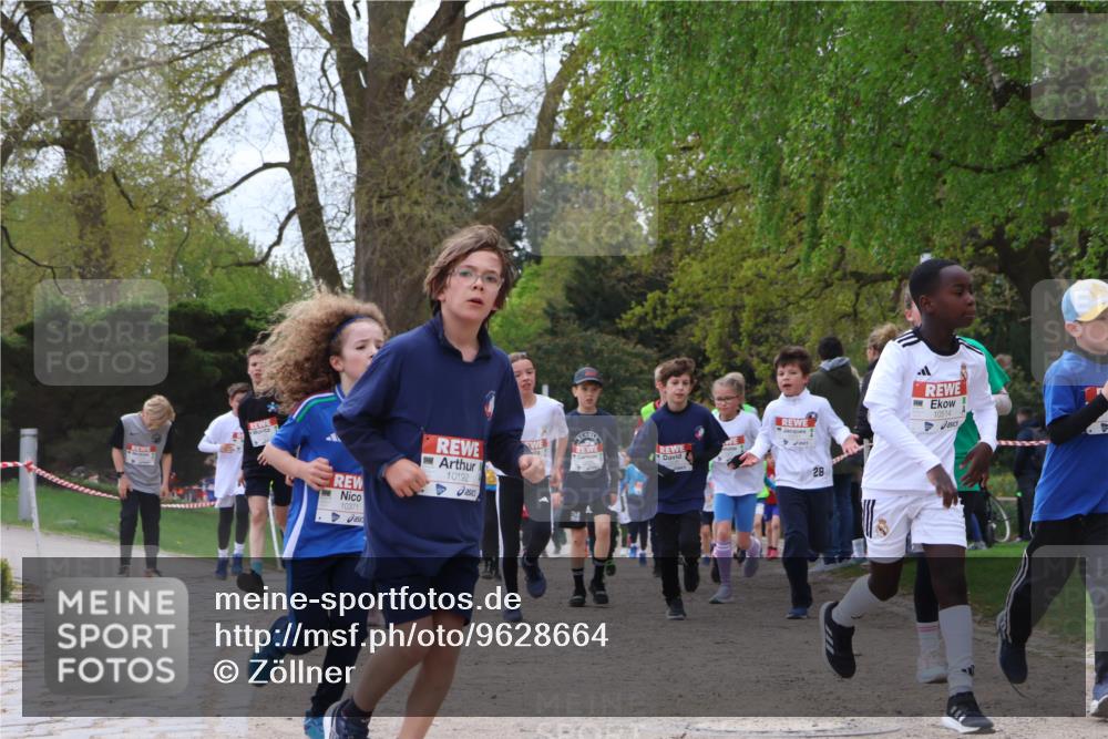 25.04.2026 - Das Zehntel Zöllner http://msf.ph/oto/9628664 25.04.2026 11:41:39 Laufen 10371, 10192, 28, 10514 meine-sportfotos.de