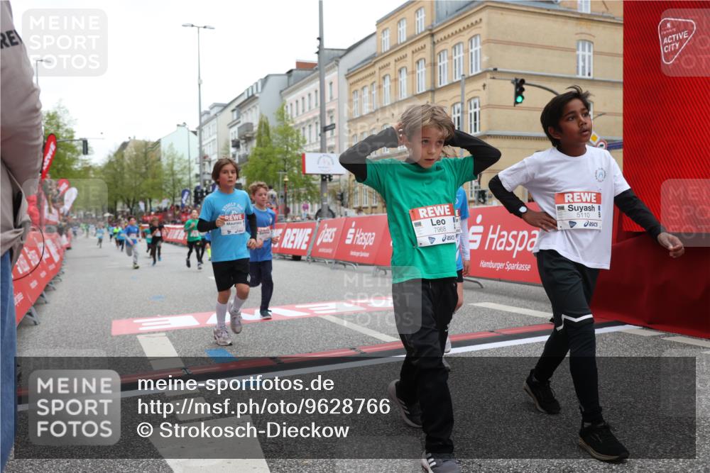 25.04.2026 - Das Zehntel Strokosch-Dieckow http://msf.ph/oto/9628766 25.04.2026 10:51:27 Ziel 5110, 5481, 5566, 5572, 5580, 5834, 6039, 6336, 6343, 6910, 6919, 6993, 7337, 7391, 7546, 7725, 7955, 7968 meine-sportfotos.de
