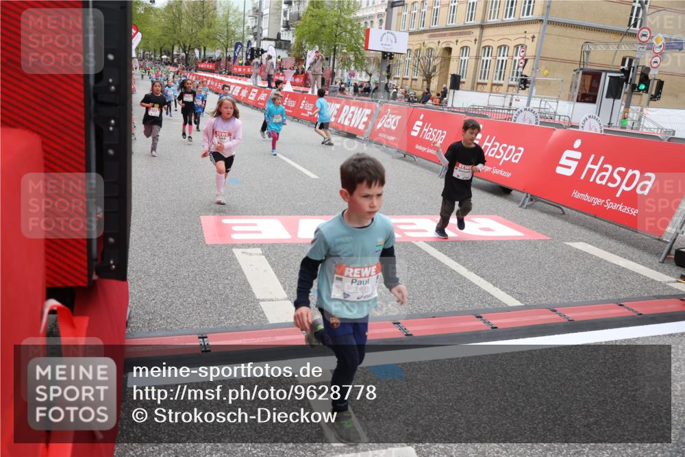 25.04.2026 - Das Zehntel Strokosch-Dieckow http://msf.ph/oto/9628778 25.04.2026 11:07:44 Ziel 5461, 5464, 5506, 6162, 6202, 7447, 7569, 7770, 8001 meine-sportfotos.de