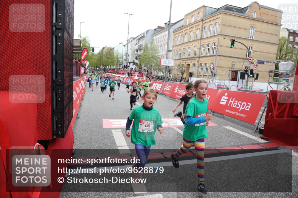 25.04.2026 - Das Zehntel Strokosch-Dieckow http://msf.ph/oto/9628879 25.04.2026 11:04:28 Ziel 5630, 5645, 5945, 5948, 5971, 6460, 6466, 6567, 6593, 6664, 7064, 7087, 7117, 7237, 7273, 7345, 7994 meine-sportfotos.de
