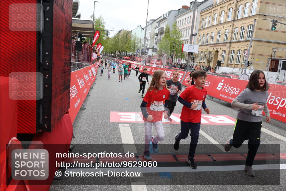 25.04.2026 - Das Zehntel Strokosch-Dieckow http://msf.ph/oto/9629060 25.04.2026 11:07:37 Ziel 5464, 5506, 5766, 6172, 6173, 6193, 6202, 6239, 6252, 6273, 6276, 6830, 7486, 7490 meine-sportfotos.de