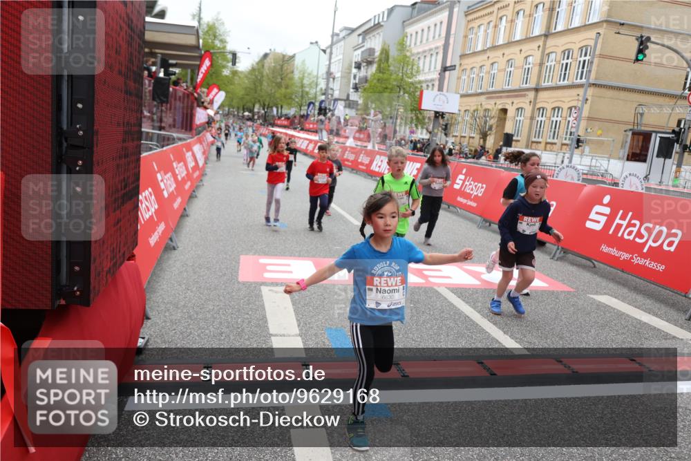 25.04.2026 - Das Zehntel Strokosch-Dieckow http://msf.ph/oto/9629168 25.04.2026 11:07:35 Ziel 5766, 6172, 6173, 6193, 6239, 6252, 6273, 6276, 6830, 7486, 7490, 7743 meine-sportfotos.de