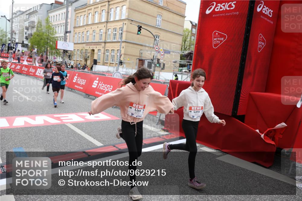 25.04.2026 - Das Zehntel Strokosch-Dieckow http://msf.ph/oto/9629215 25.04.2026 11:07:34 Ziel 5611, 5631, 5766, 6239, 6273, 6276, 6830, 7490, 7743 meine-sportfotos.de