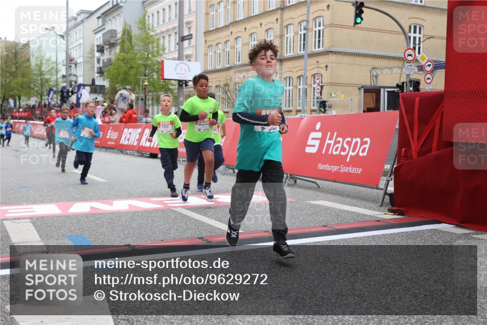 25.04.2026 - Das Zehntel Strokosch-Dieckow http://msf.ph/oto/9629272 25.04.2026 10:51:34 Ziel 5273, 5276, 5281, 5728, 5752, 5834, 5924, 6343, 6353, 6508, 6993, 7337 meine-sportfotos.de