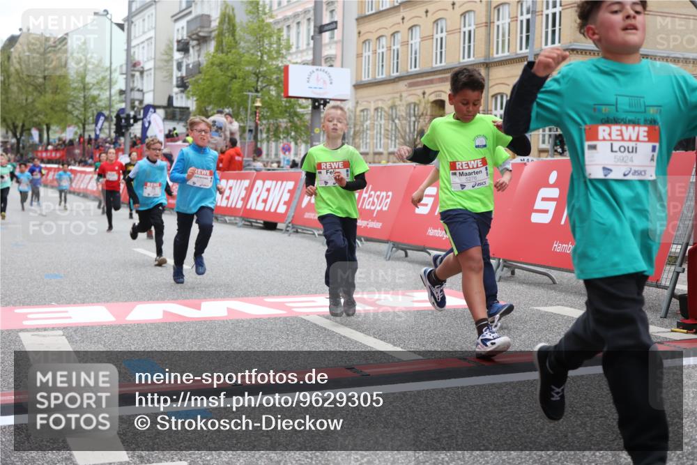 25.04.2026 - Das Zehntel Strokosch-Dieckow http://msf.ph/oto/9629305 25.04.2026 10:51:34 Ziel 5273, 5276, 5281, 5728, 5752, 5834, 5924, 6343, 6353, 6508, 6993, 7337 meine-sportfotos.de