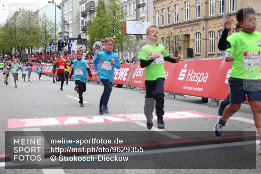 25.04.2026 - Das Zehntel Strokosch-Dieckow http://msf.ph/oto/9629355 25.04.2026 10:51:35 Ziel 5273, 5276, 5281, 5728, 5752, 5834, 5924, 6151, 6343, 6353, 6508, 6966, 6993 meine-sportfotos.de